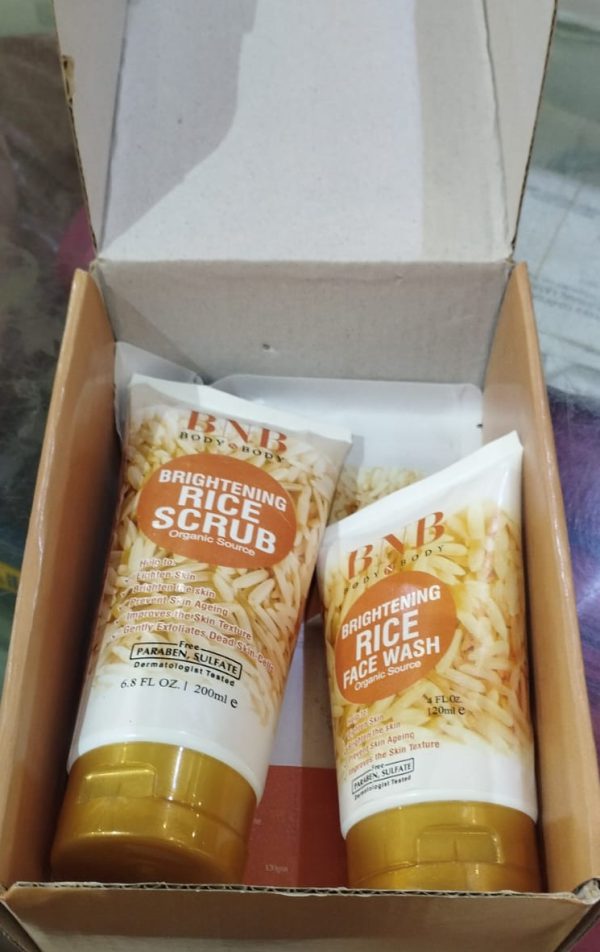 Bnb Whitening Rice Extract Bright & Glow Kit (with Box) - Idealpk.store Bnb Whitening Rice Extract Bright & Glow Kit (with Box)