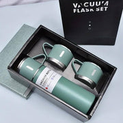 Vacuum Flask Set With 3 Cups- 500-ML Bottle Gift Pack - Hot & Cold - Idealpk.store Vacuum Flask Set With 3 Cups- 500-ML Bottle Gift Pack - Hot & Cold